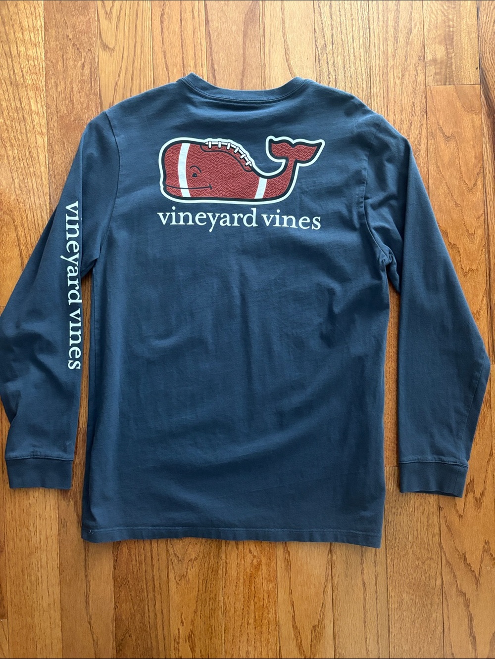 Youth Vineyard Vines shirt - Picture 3 of 5